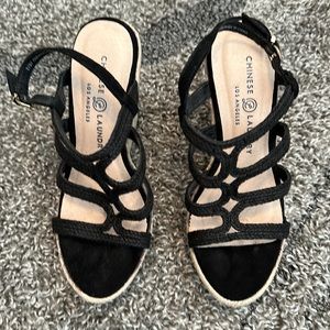 Chinese Laundry wedge sandals - black - size 7.5